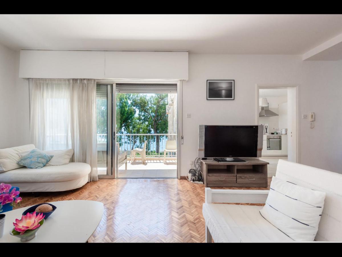 Myria Court Apartamento Limassol Exterior foto