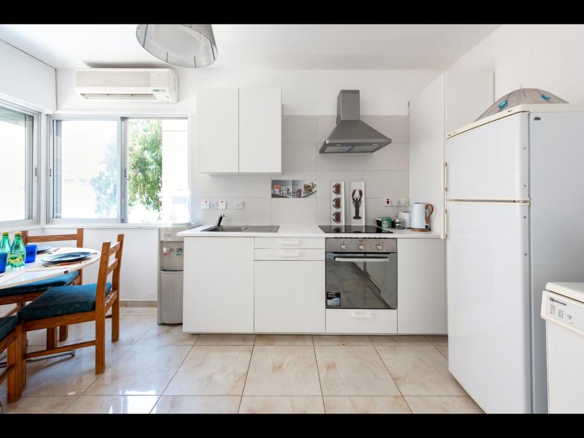 Myria Court Apartamento Limassol Exterior foto